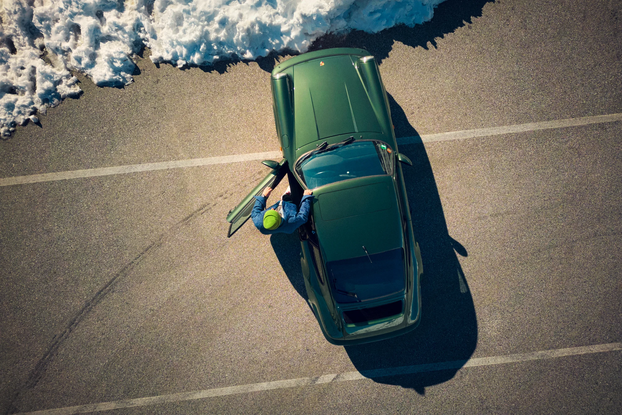 HANISCH-22-046_Porsche-Design_Mankei_DJI_0124_03-1_3x2